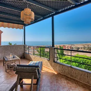 Pearl Surf Camp Morocco Affittacamere